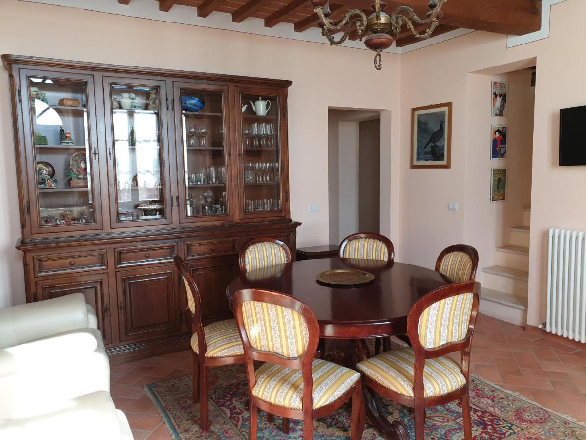 Podere Il Poggio Asciano Buitenkant foto