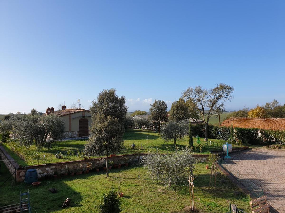 Podere Il Poggio Asciano Buitenkant foto